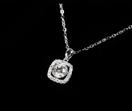 Diamond Pendant (1CT D)